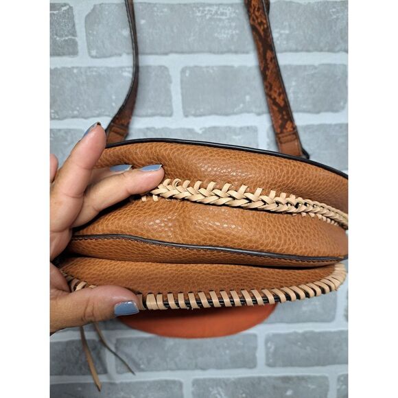 Aldo Boho Crossbody Brown Braided Fringes Womens‎ Bag Size Medium - Picture 4 of 10